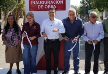 Entrega Lalo Gattás calle pavimentada a vecinos de La Libertad